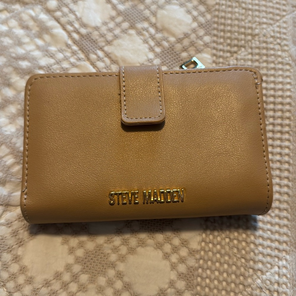Steve Madden Wallet